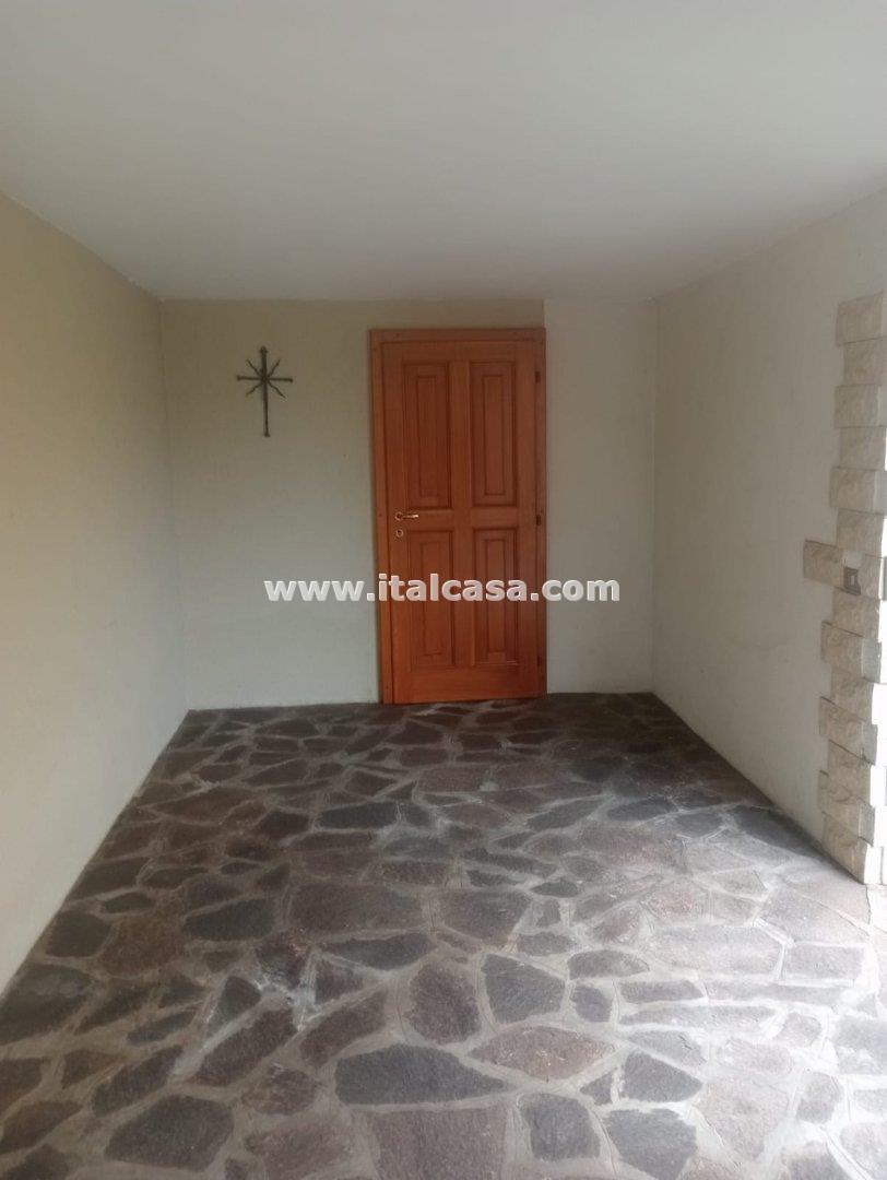 Villa Unifamiliare in vendita a Villa di Serio