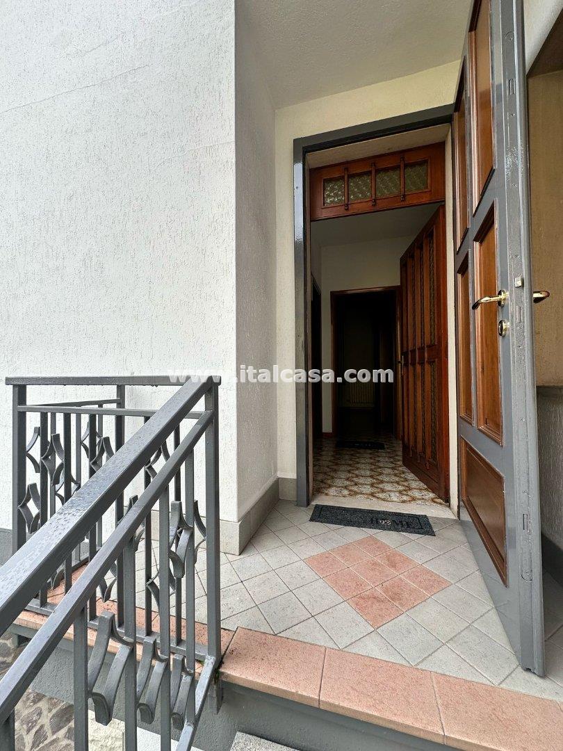 Villa Unifamiliare in vendita a Villa di Serio