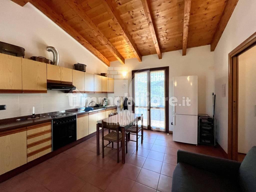 Appartamento in vendita a Cenate Sopra