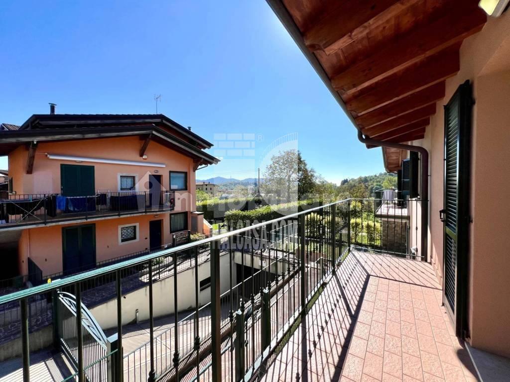 Appartamento in vendita a Cenate Sopra
