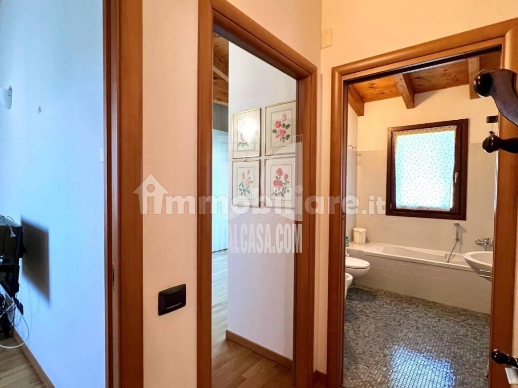 Appartamento in vendita a Cenate Sopra