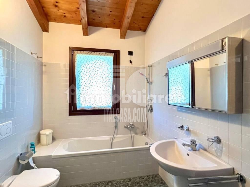 Appartamento in vendita a Cenate Sopra