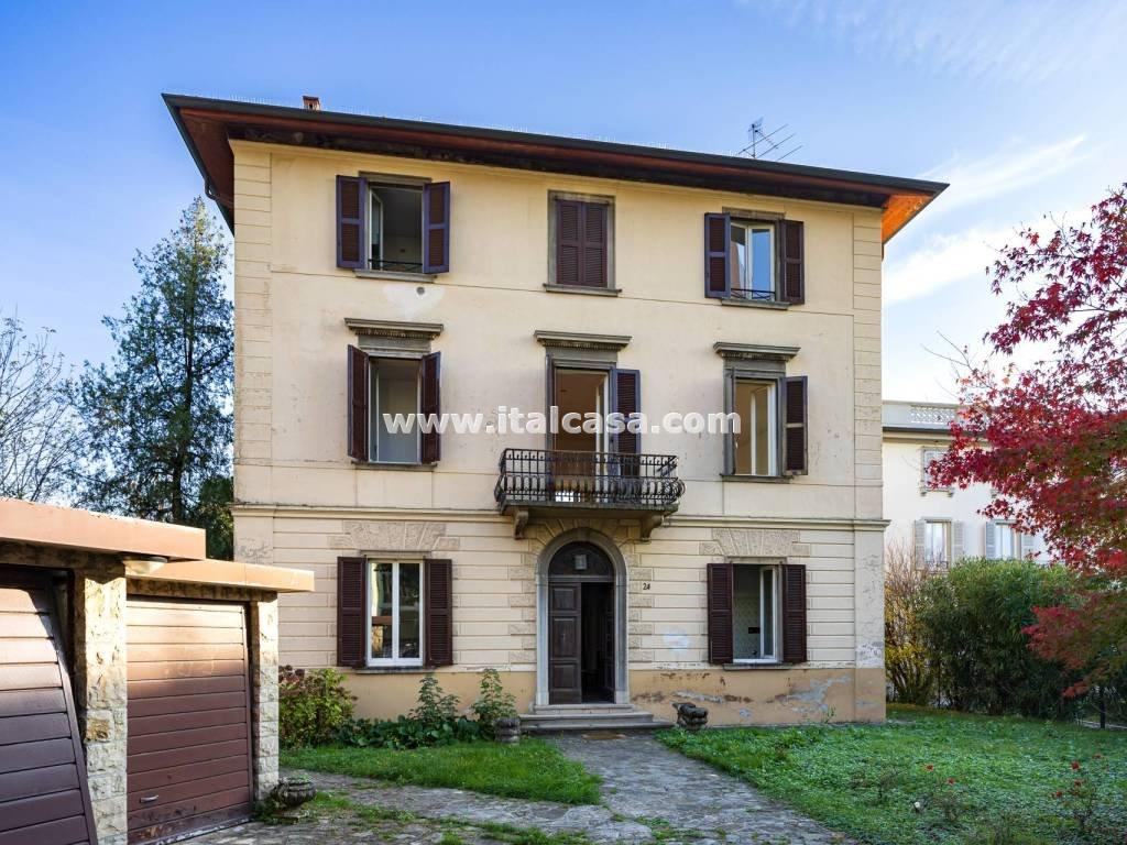 Appartamento in vendita a Alzano Lombardo