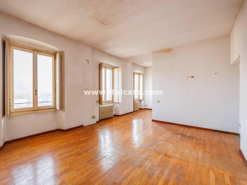 Appartamento in vendita a Alzano Lombardo