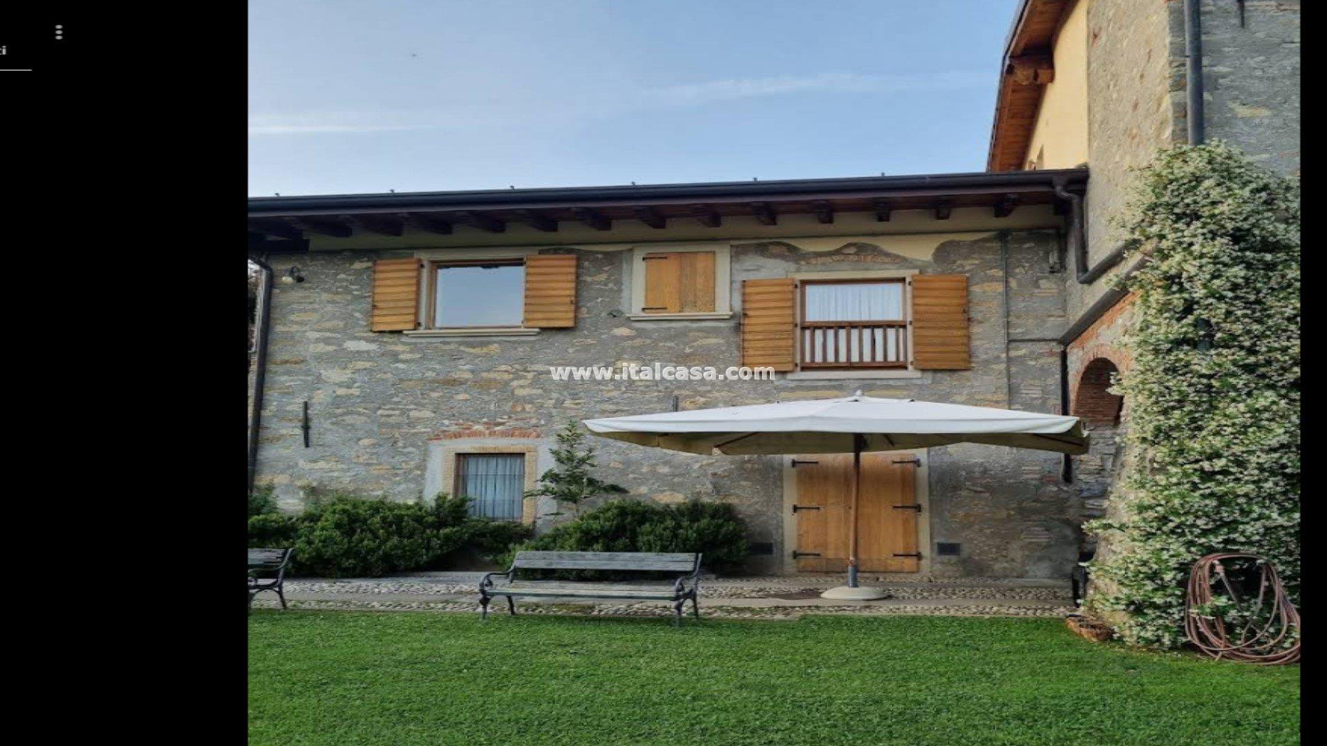 Appartamento in vendita a Cenate Sotto