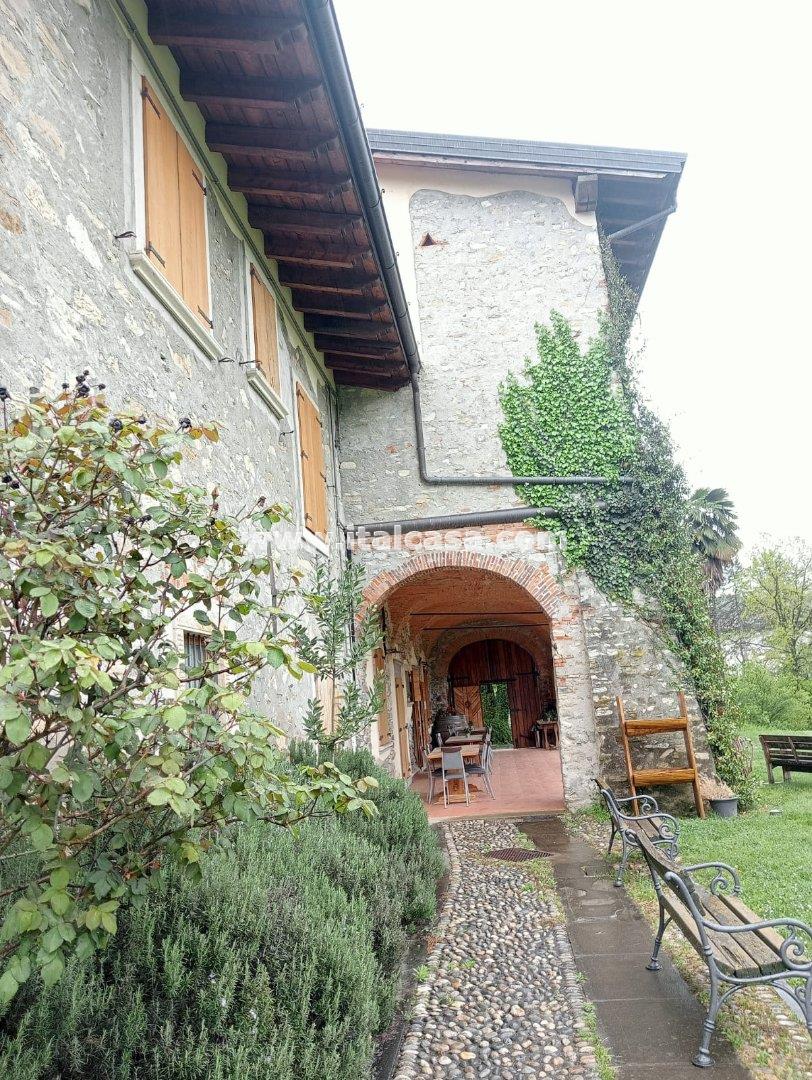 Appartamento in vendita a Cenate Sotto