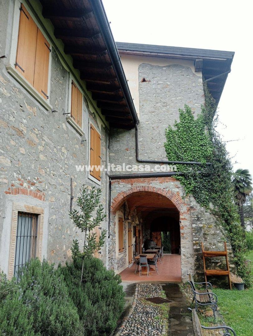 Appartamento in vendita a Cenate Sotto