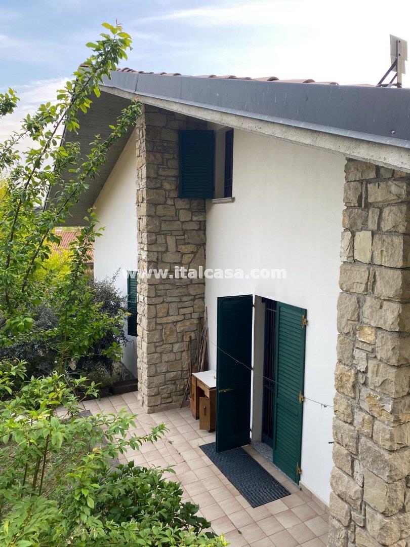 Villa Unifamiliare in vendita a Trescore Balneario