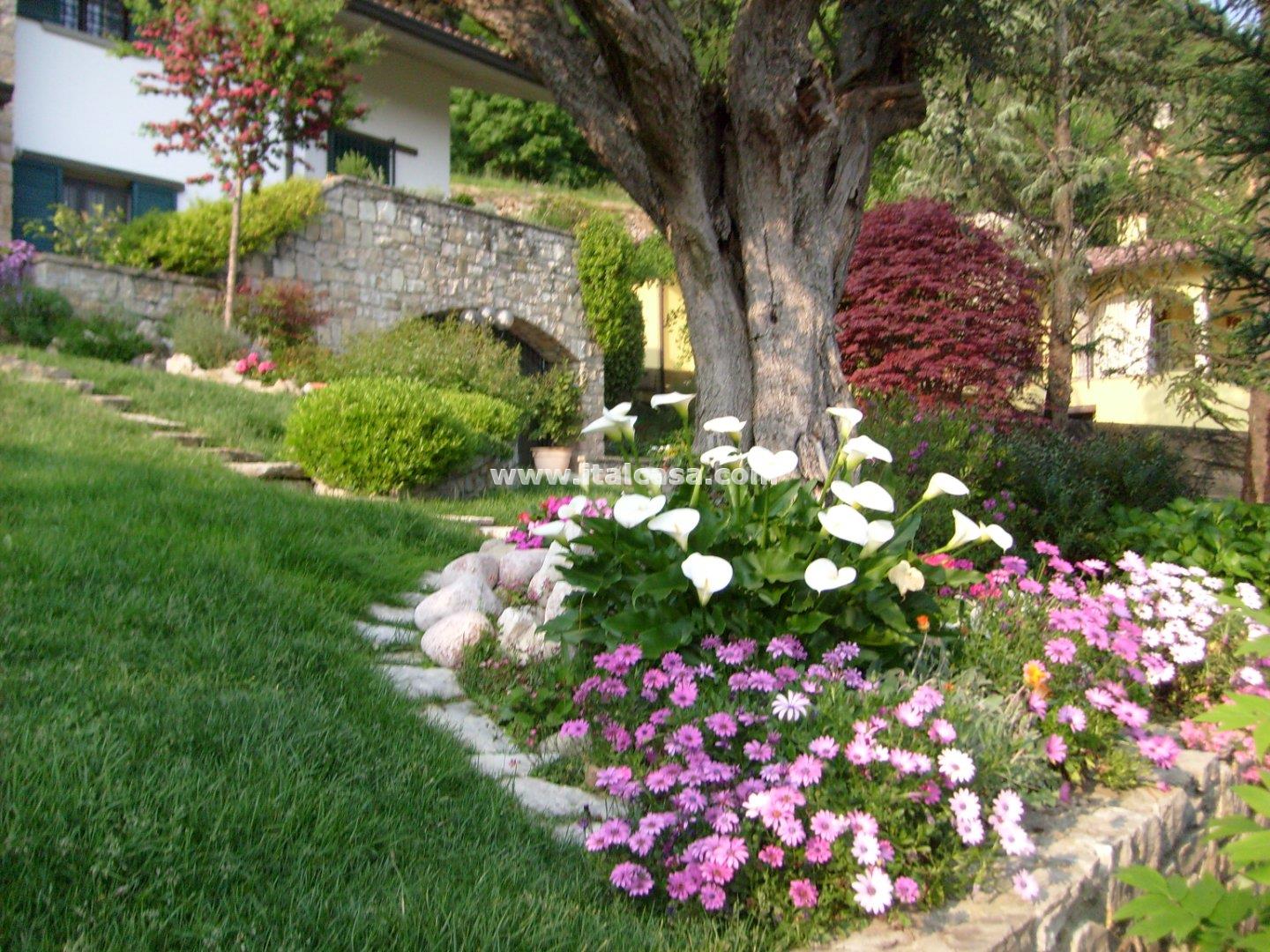 Villa Unifamiliare in vendita a Trescore Balneario