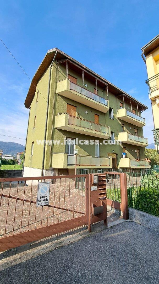 Appartamento in vendita a Alzano Lombardo
