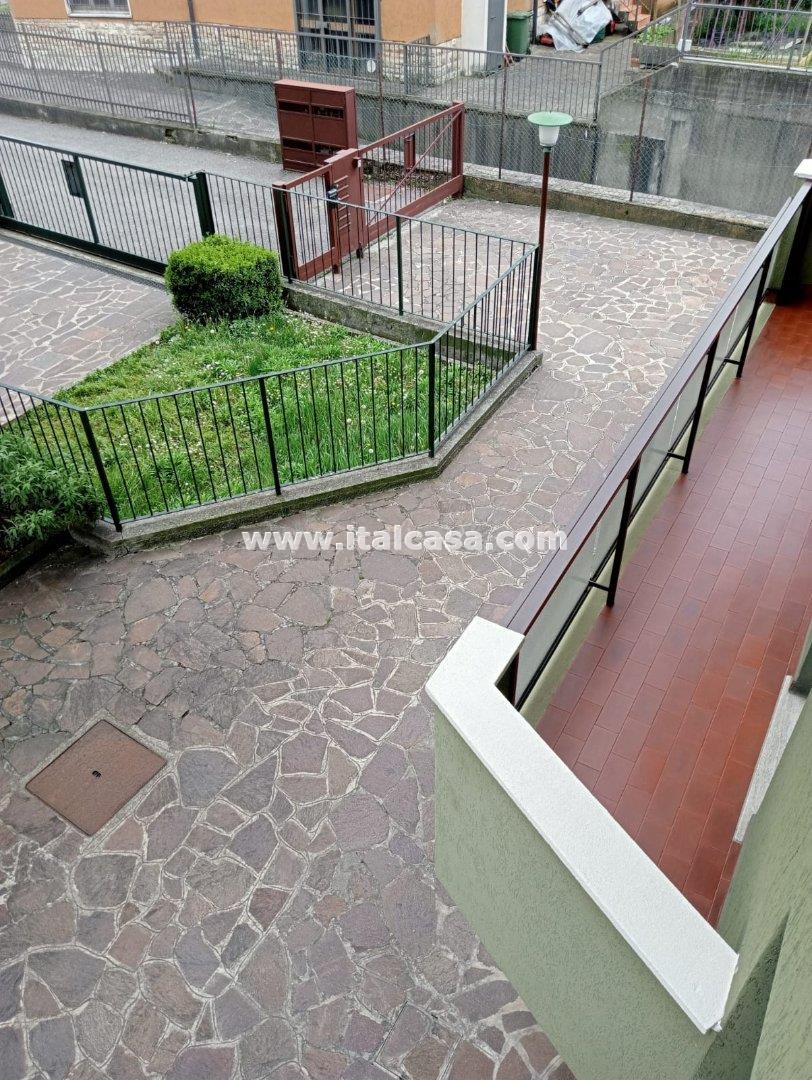 Appartamento in vendita a Alzano Lombardo