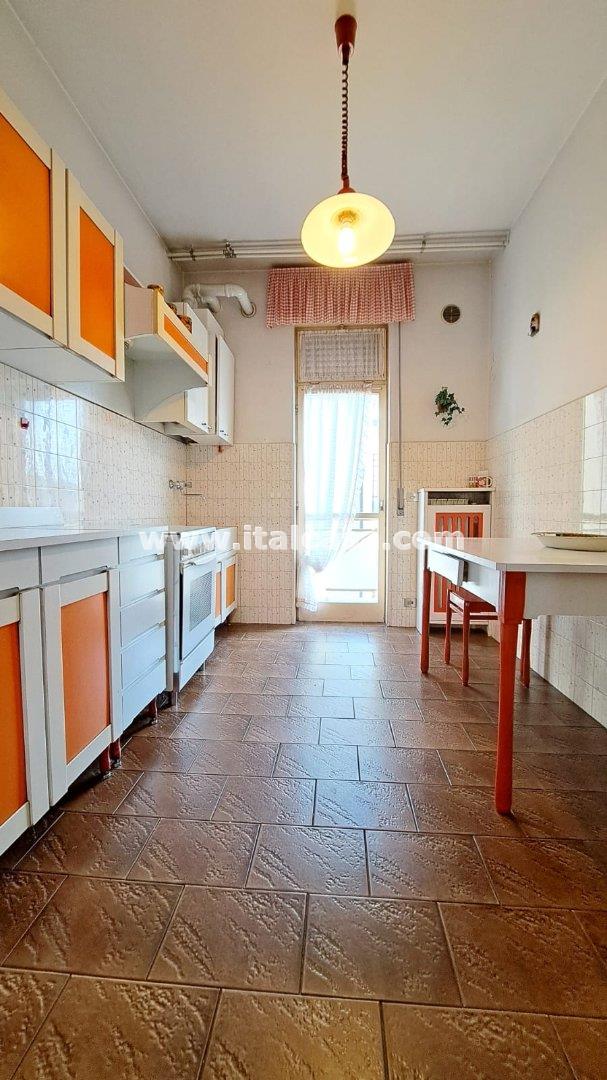 Appartamento in vendita a Alzano Lombardo