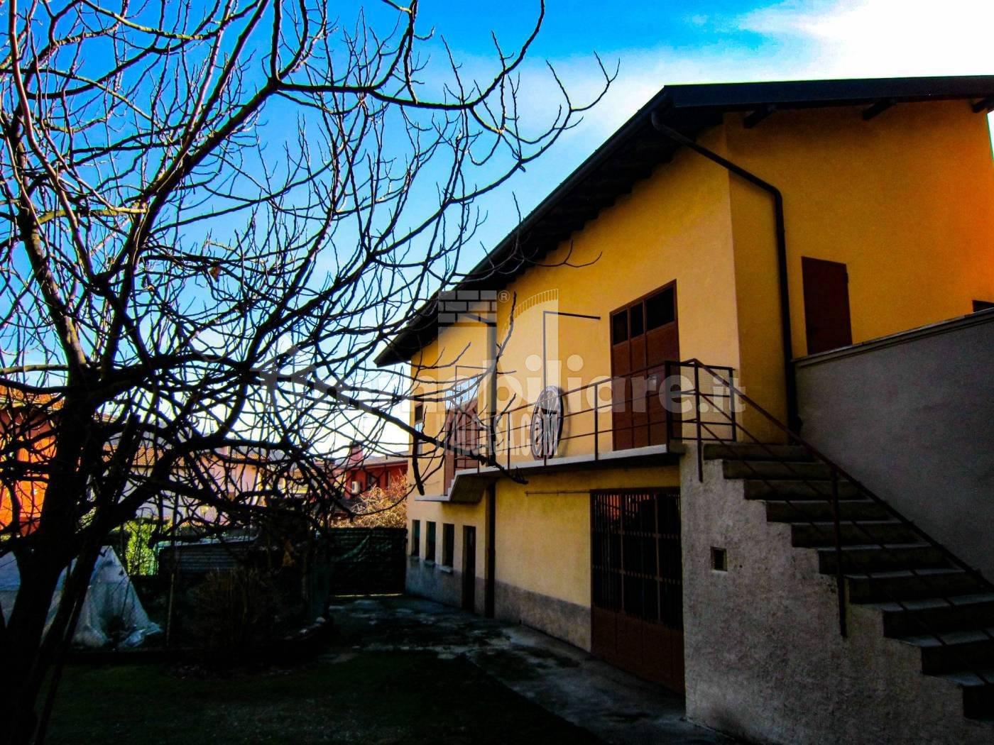 Casa Unifamiliare in vendita a Nembro