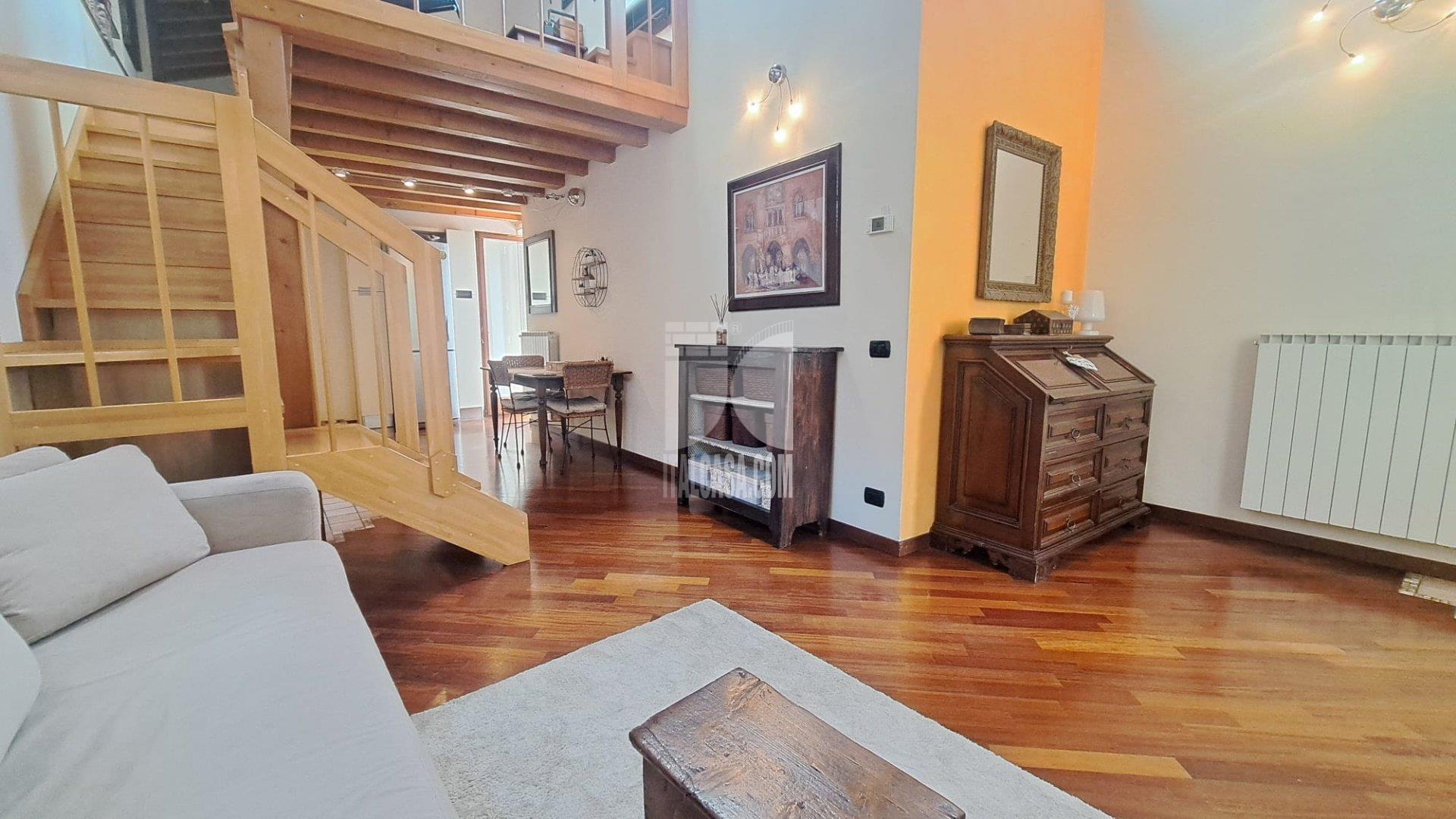 Appartamento in vendita a Alzano Lombardo