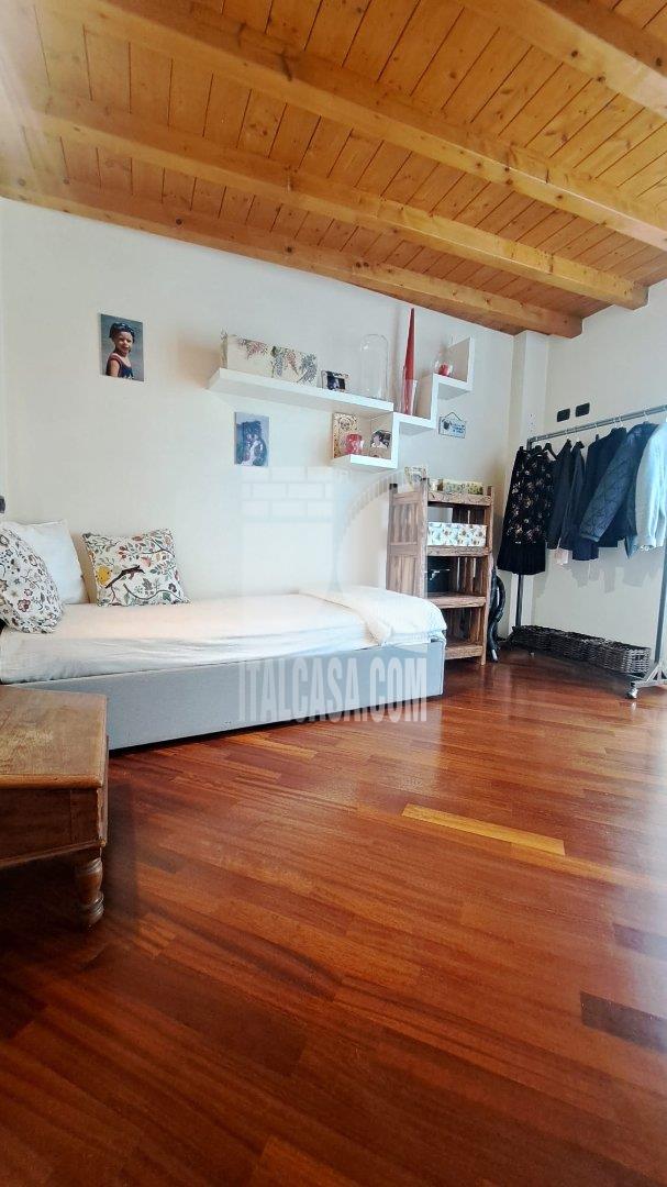 Appartamento in vendita a Alzano Lombardo