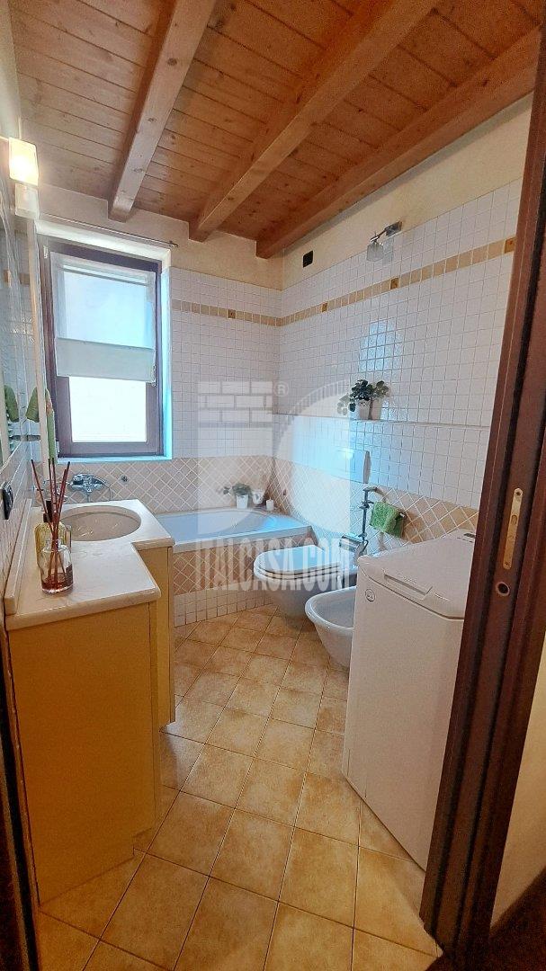 Appartamento in vendita a Alzano Lombardo