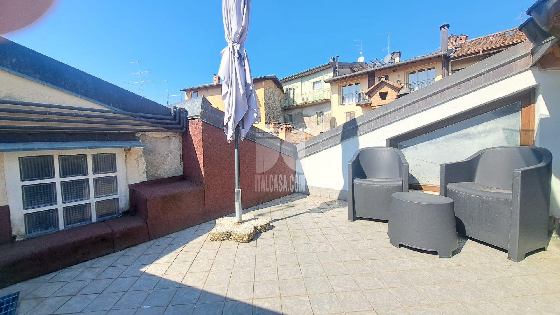 Appartamento in vendita a Alzano Lombardo