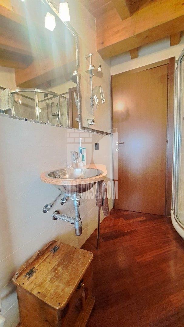 Appartamento in vendita a Alzano Lombardo