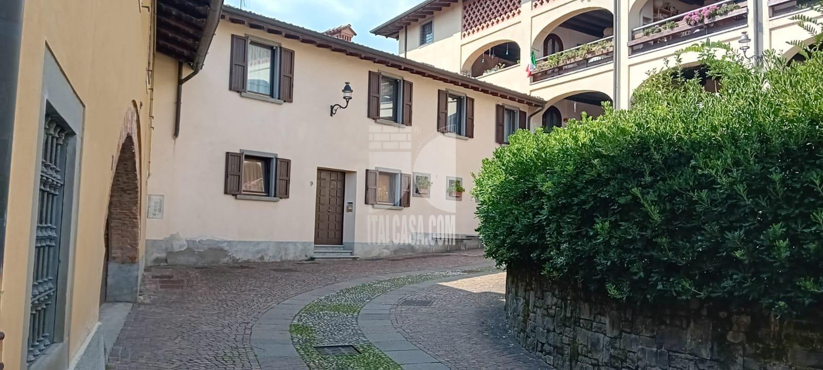 Appartamento in vendita a Scanzorosciate