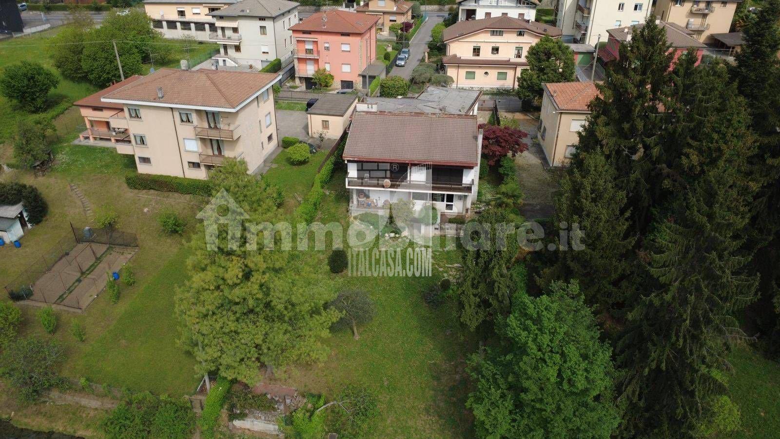 Villa Unifamiliare in vendita a Nembro