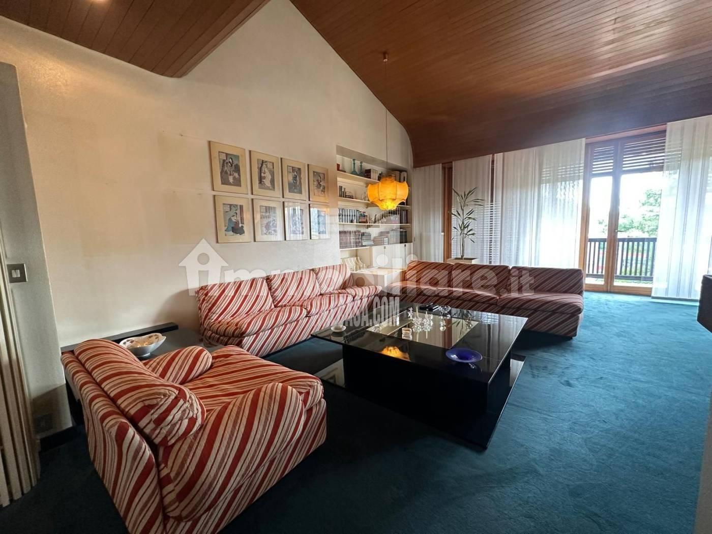 Villa Unifamiliare in vendita a Nembro