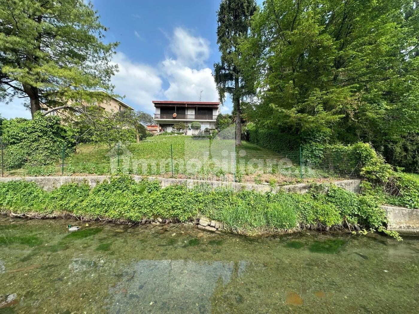 Villa Unifamiliare in vendita a Nembro