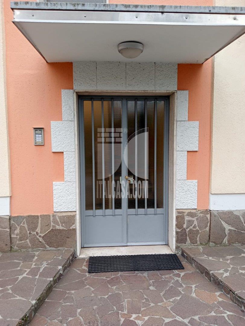 Appartamento in vendita a Villa di Serio