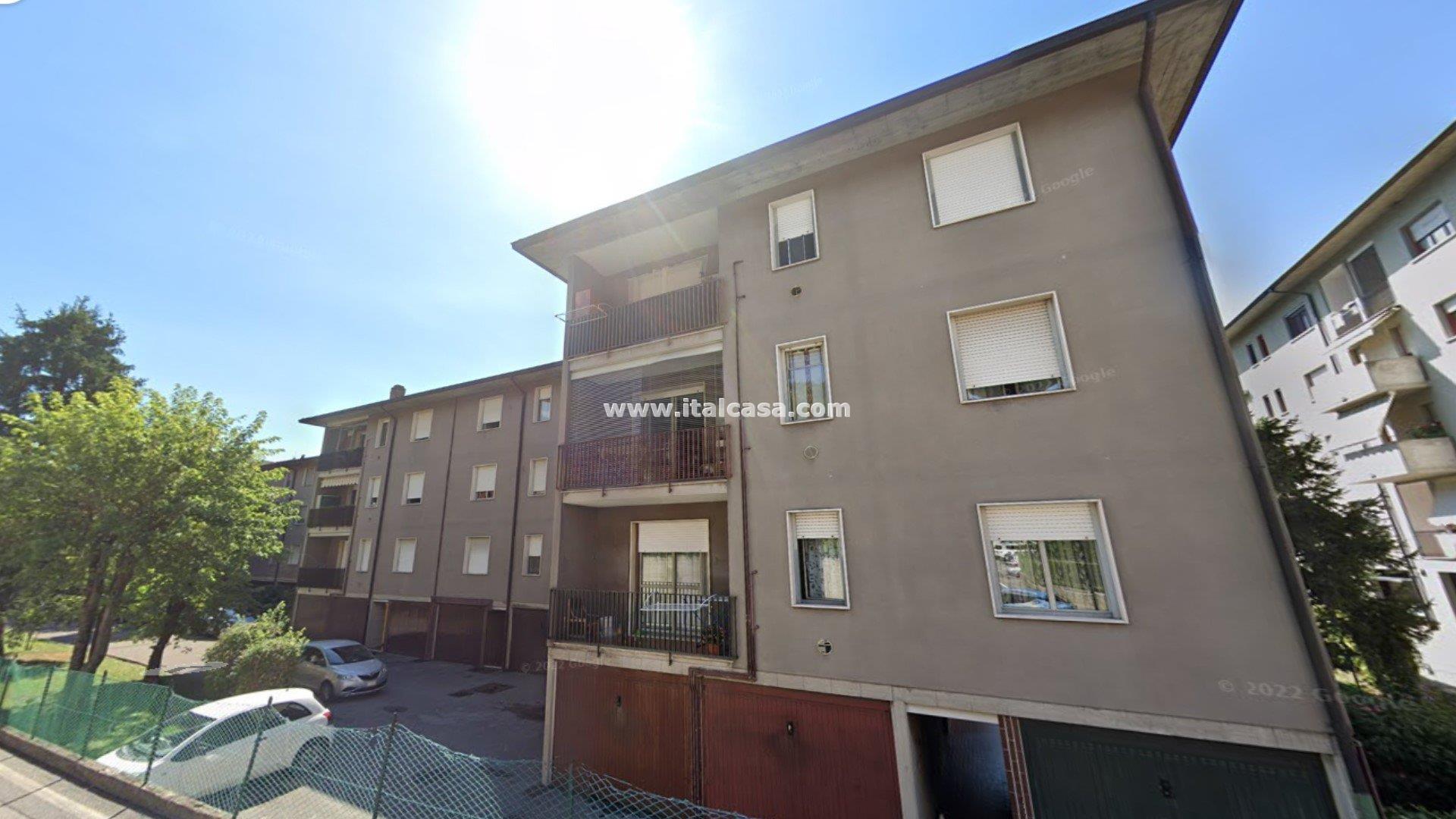 Appartamento in vendita a Alzano Lombardo