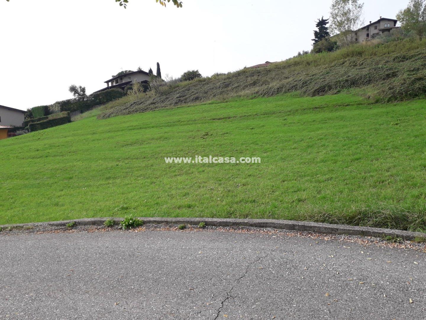 Terreno Residenziale in vendita a Cenate Sopra