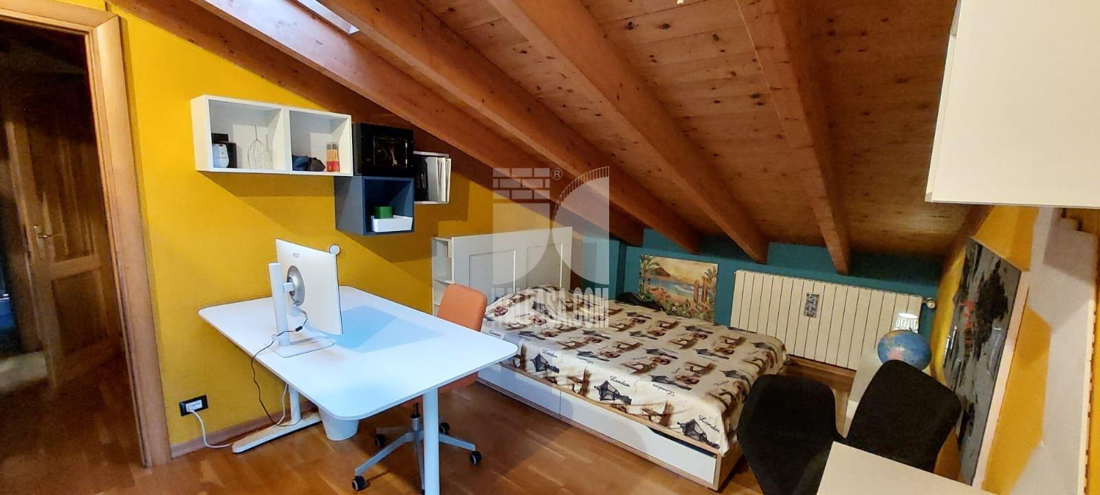 Appartamento in vendita a Villa di Serio