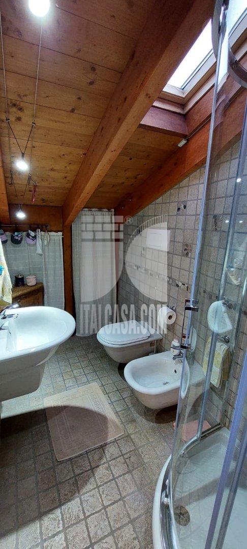 Appartamento in vendita a Villa di Serio