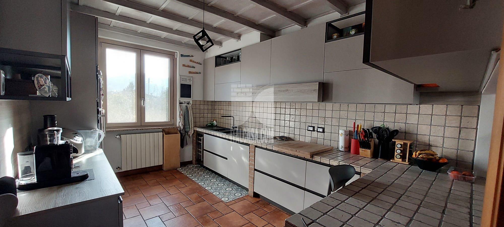 Appartamento in vendita a Villa di Serio