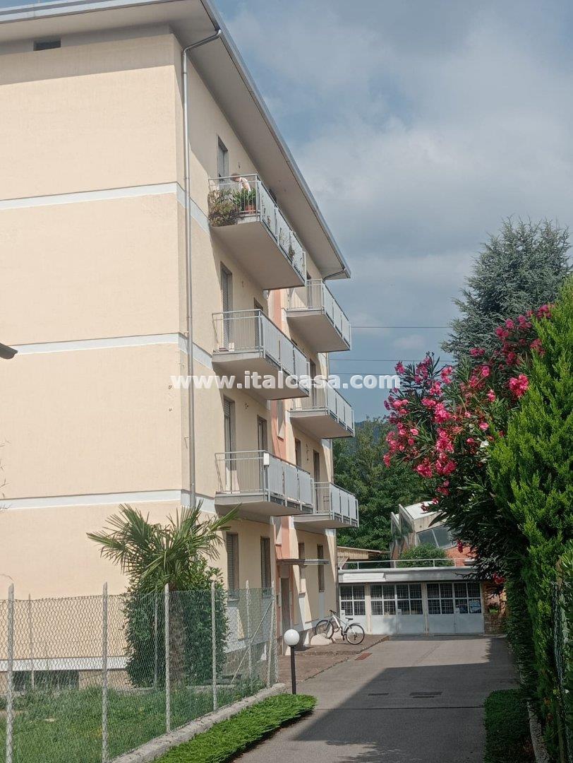 Appartamento in vendita a Villa di Serio