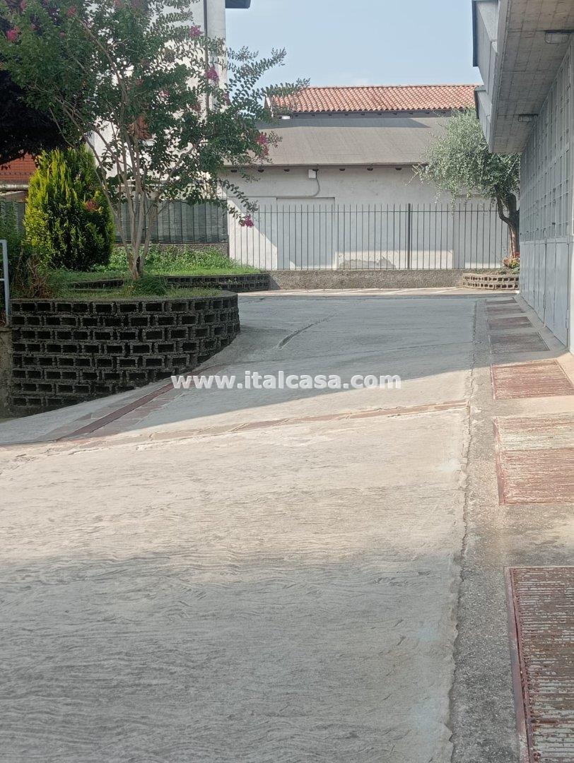 Appartamento in vendita a Villa di Serio