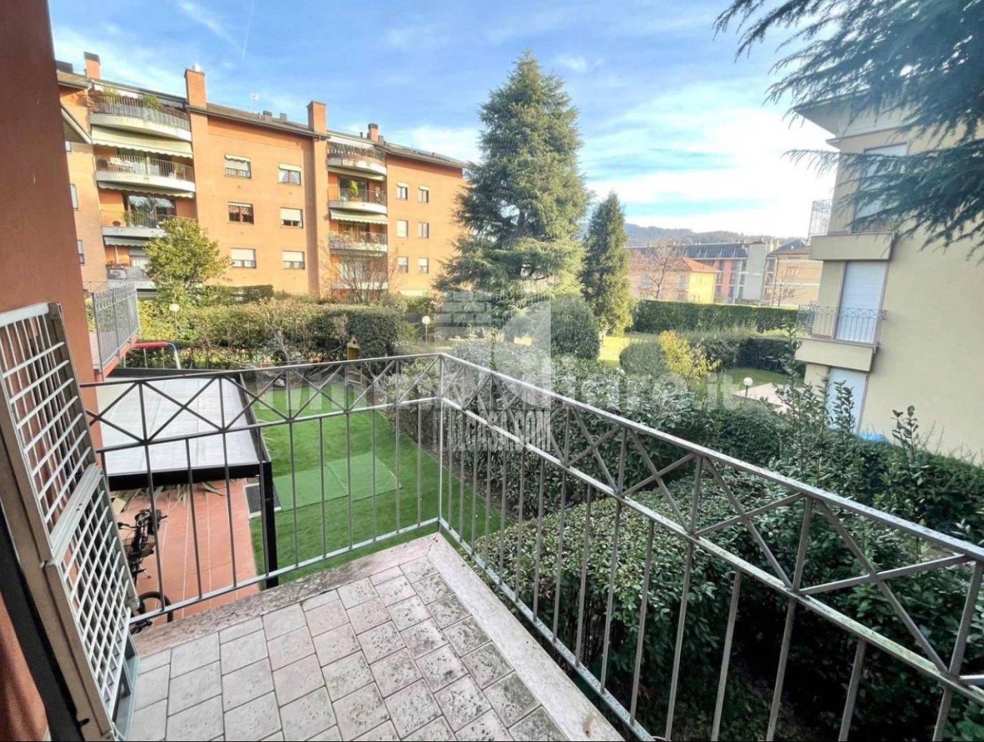 Villa a schiera in vendita a Alzano Lombardo