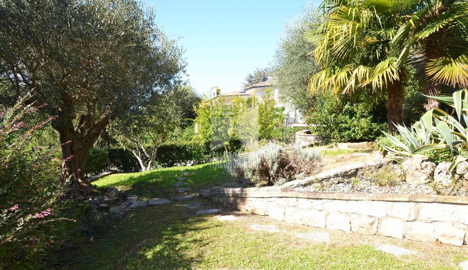 Villa Unifamiliare in vendita a Trescore Balneario