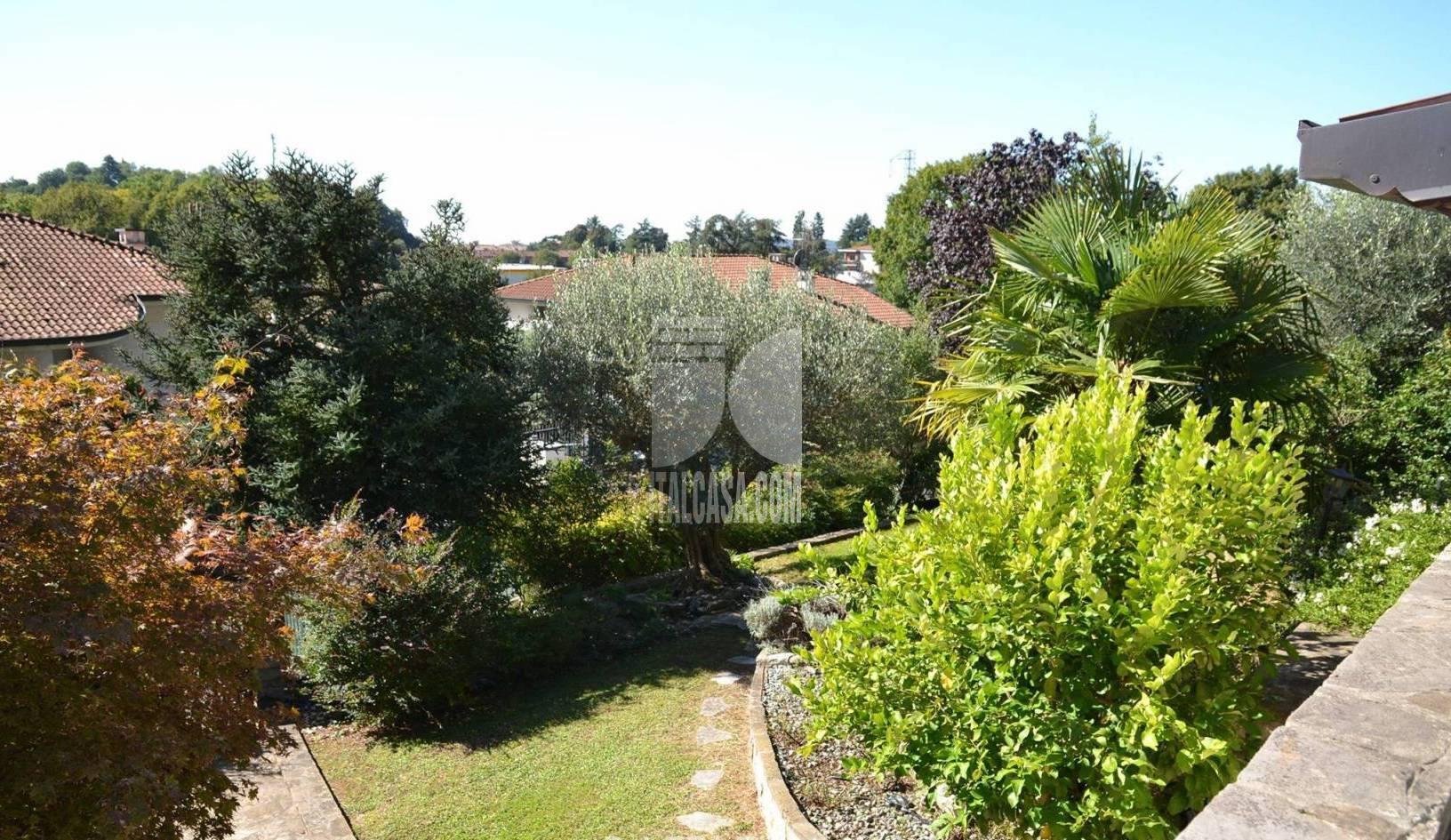 Villa Unifamiliare in vendita a Trescore Balneario