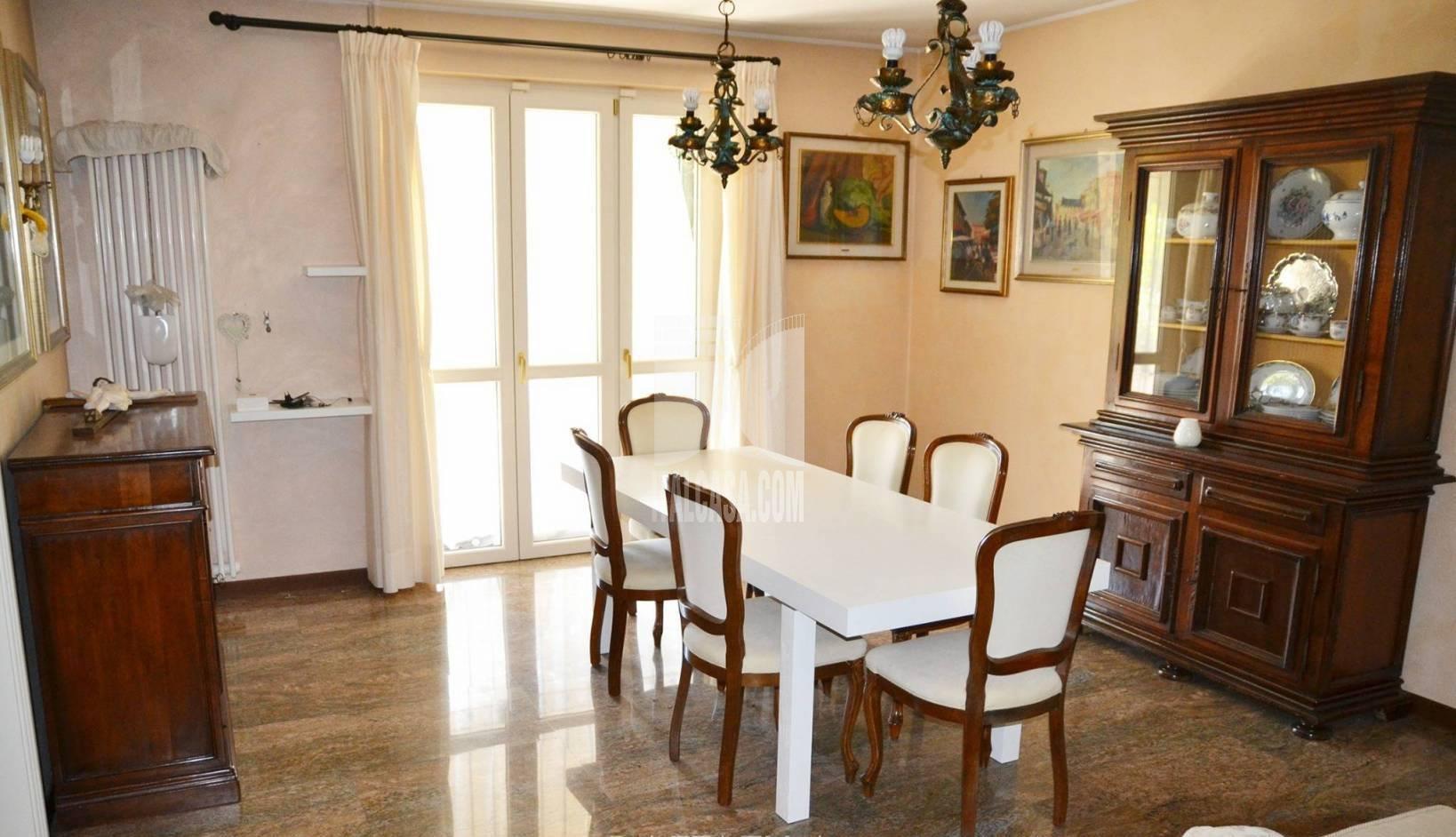 Villa Unifamiliare in vendita a Trescore Balneario