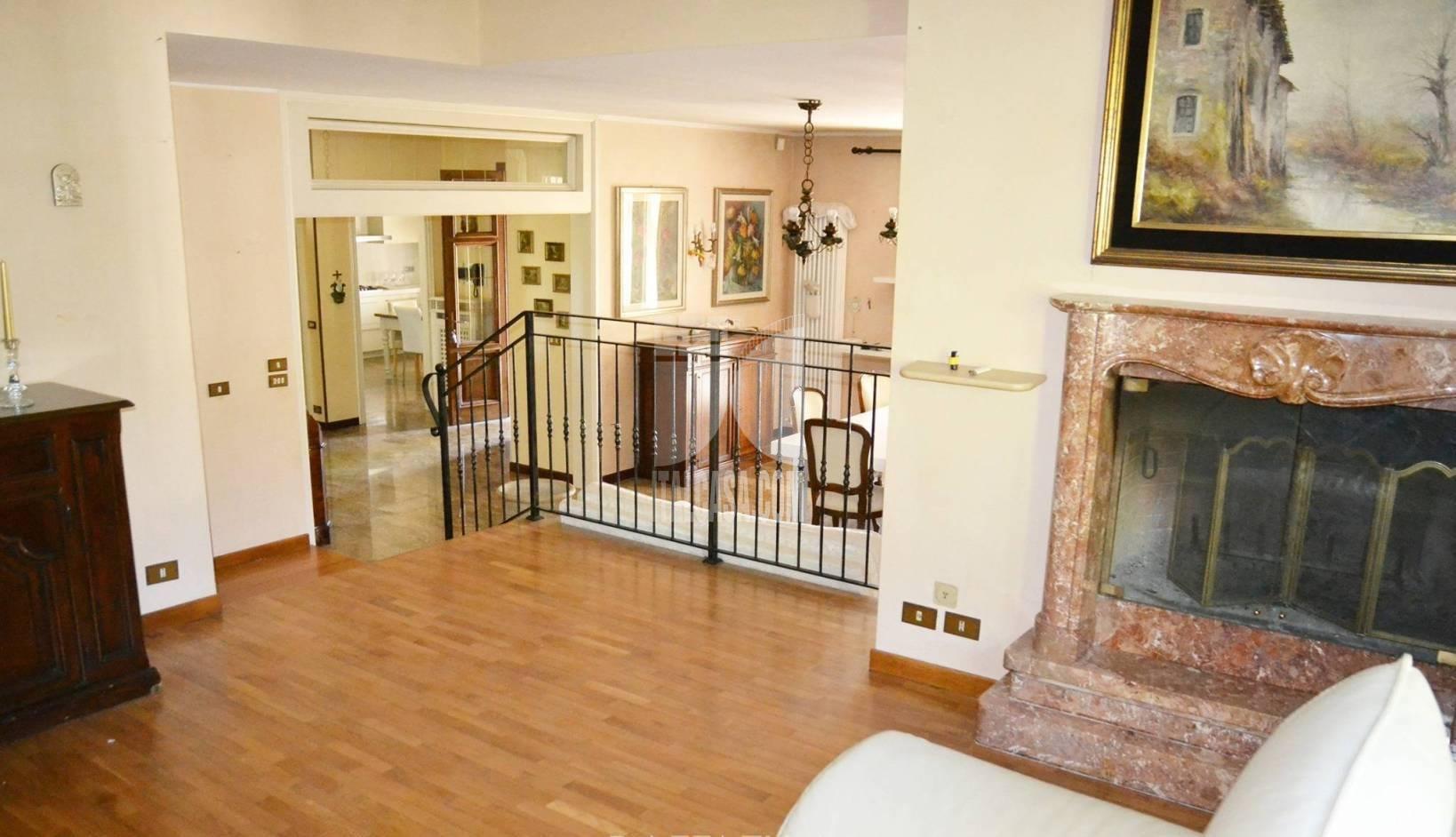 Villa Unifamiliare in vendita a Trescore Balneario