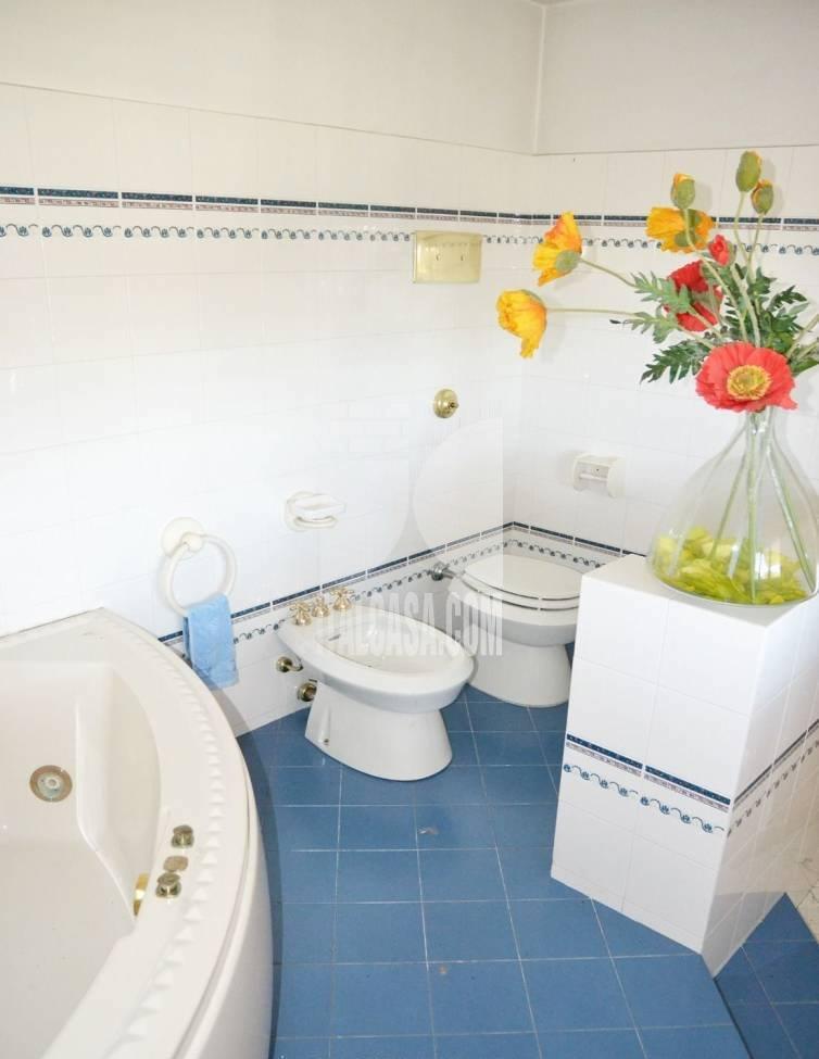 Villa Unifamiliare in vendita a Trescore Balneario