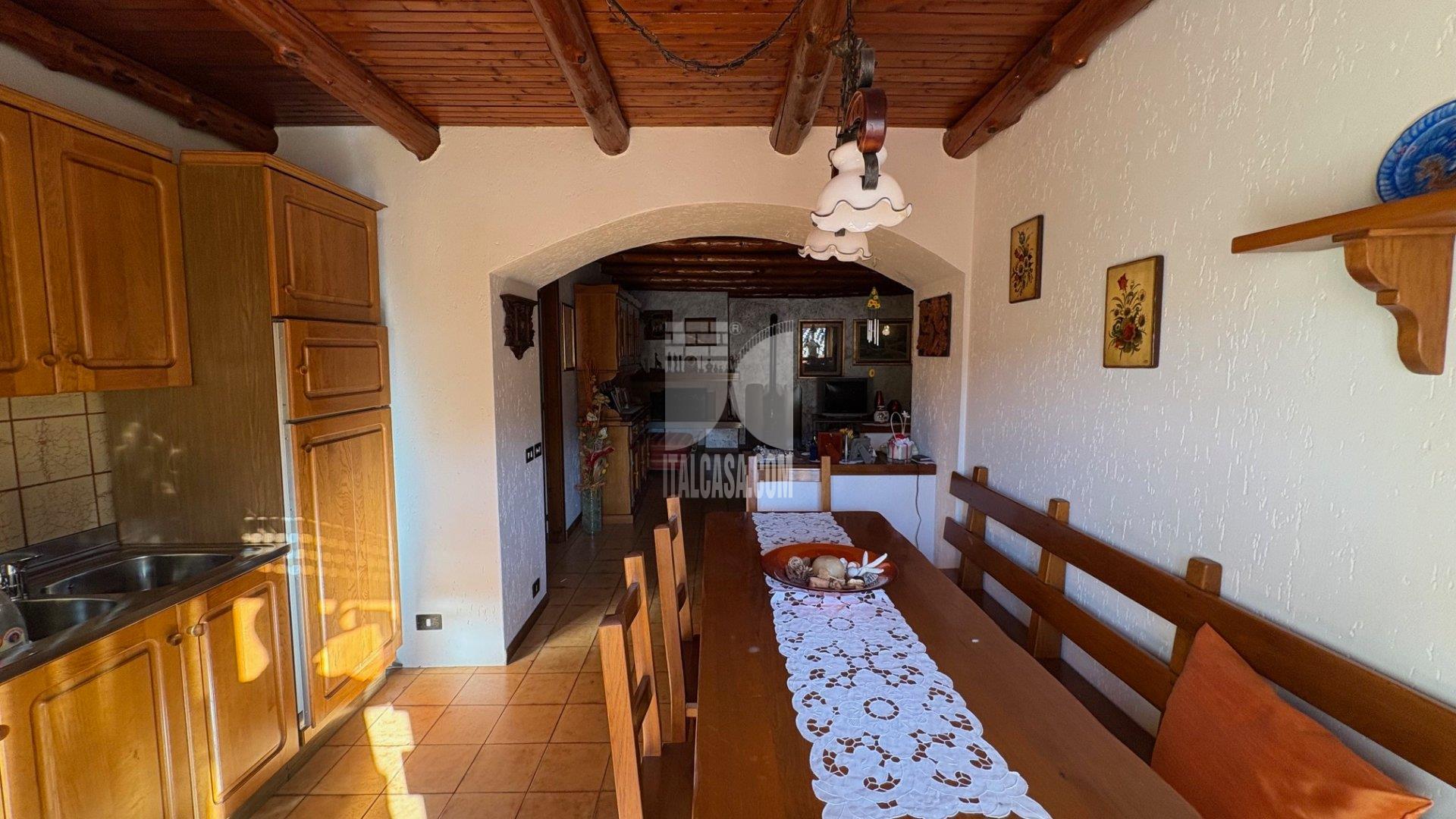 Appartamento in vendita a Gazzaniga