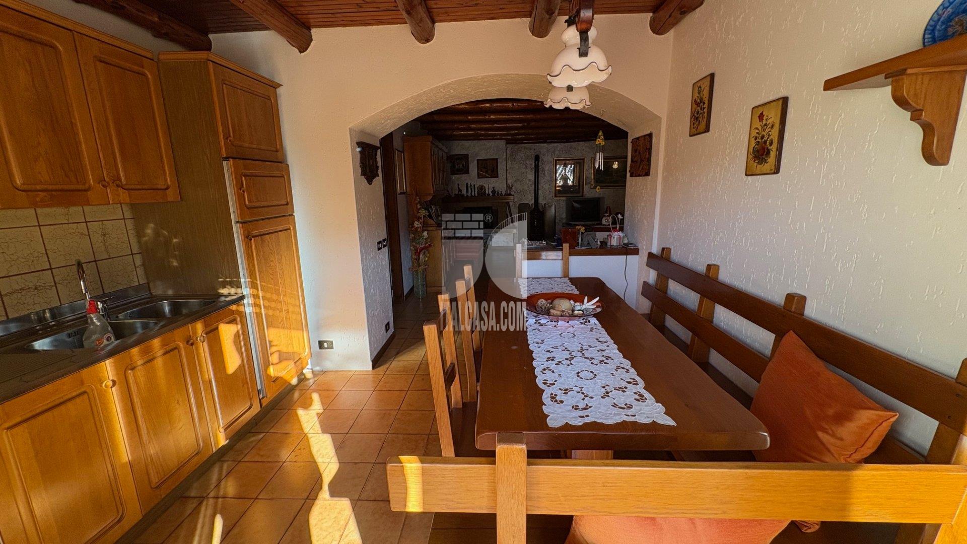 Appartamento in vendita a Gazzaniga