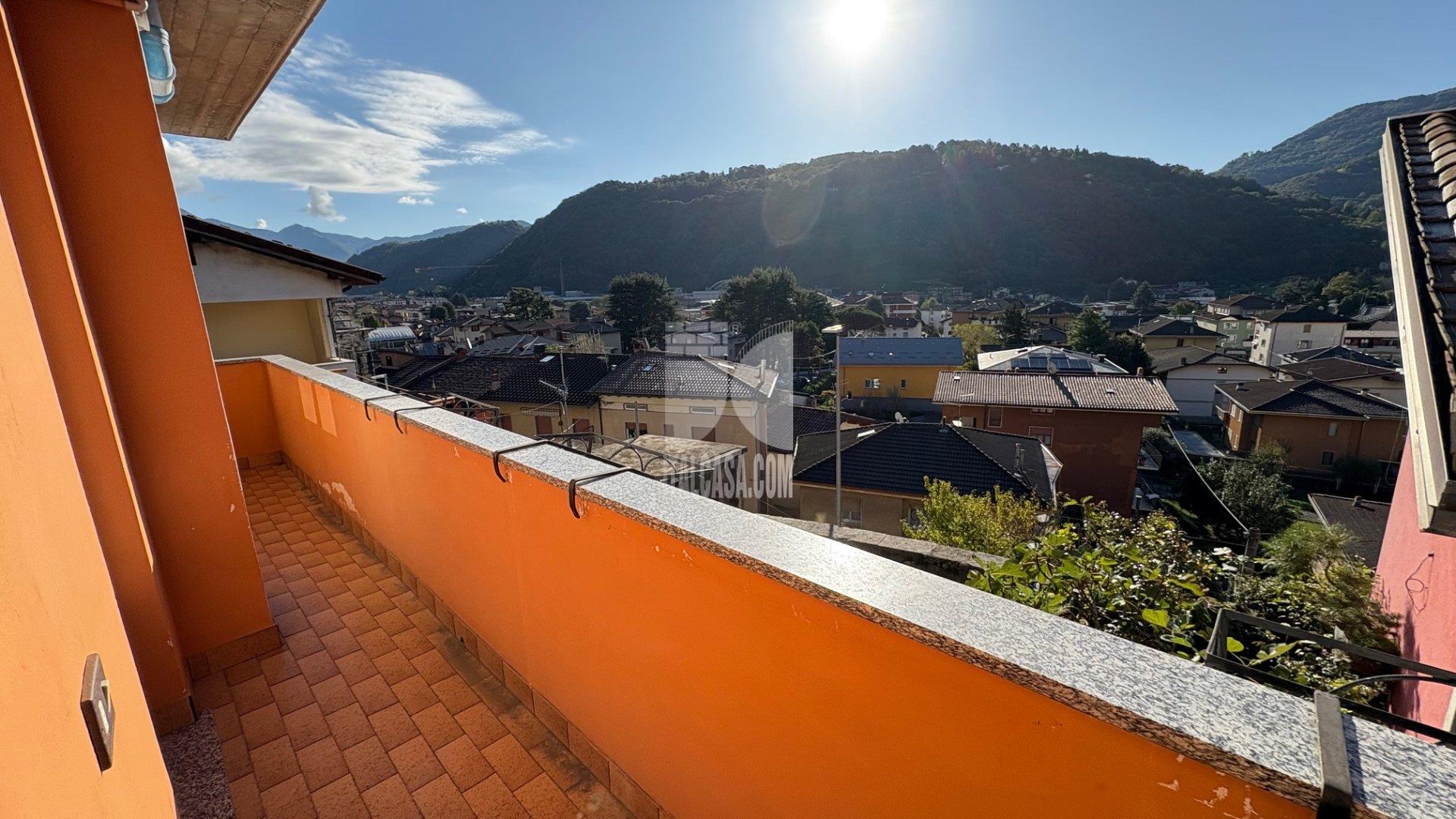 Appartamento in vendita a Gazzaniga