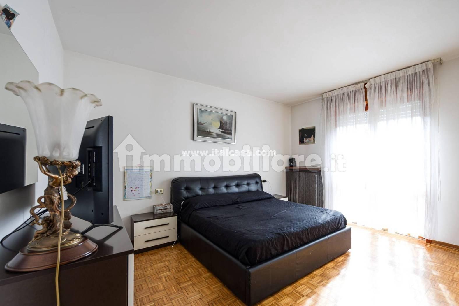 Appartamento in vendita a Alzano Lombardo