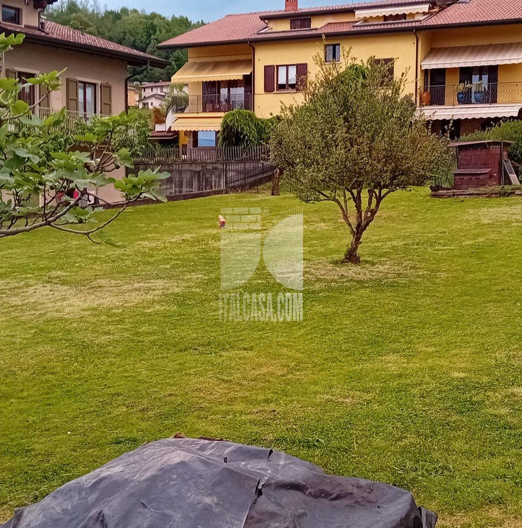 Terreno Residenziale in vendita a Cenate Sotto
