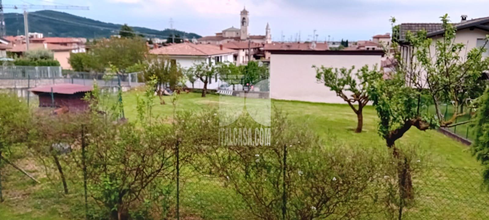 Terreno Residenziale in vendita a Cenate Sotto