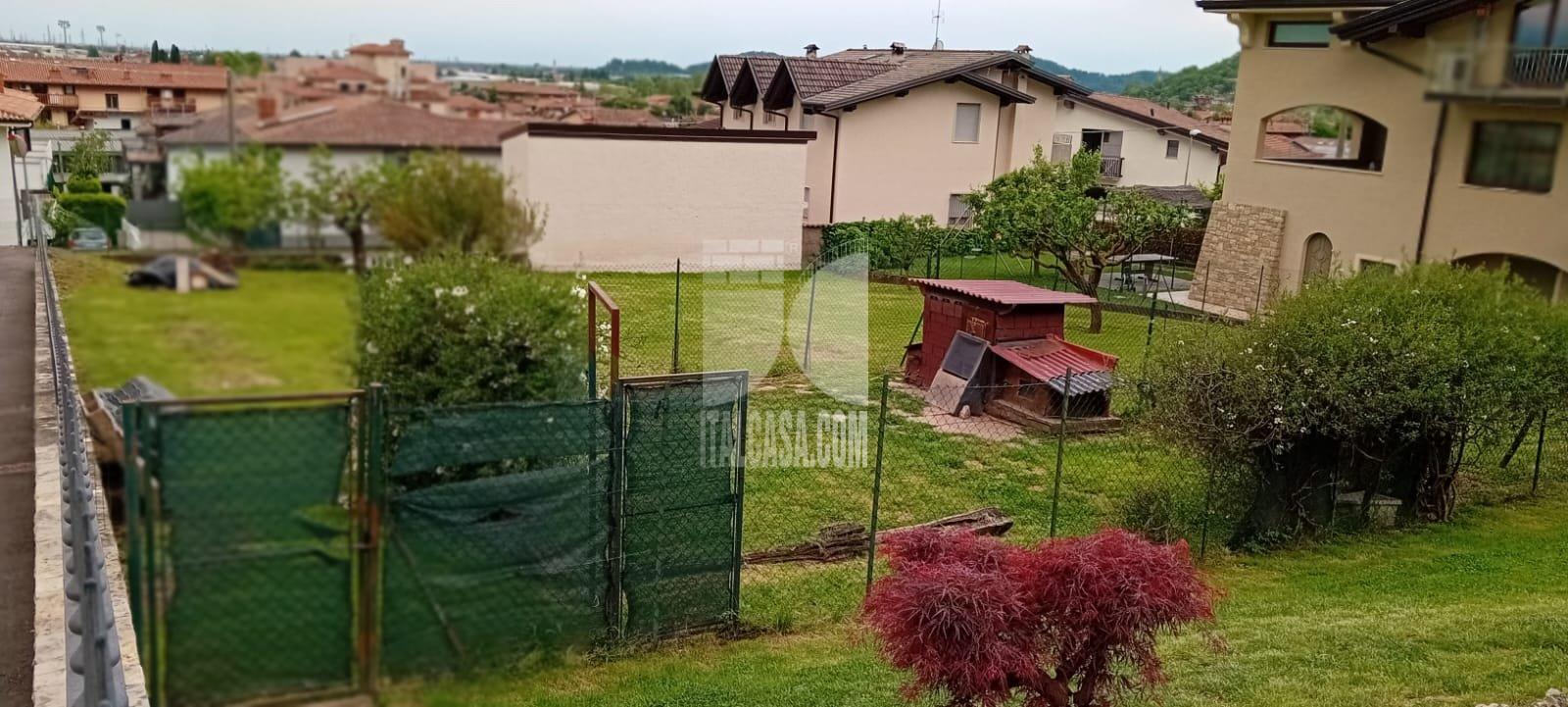 Terreno Residenziale in vendita a Cenate Sotto