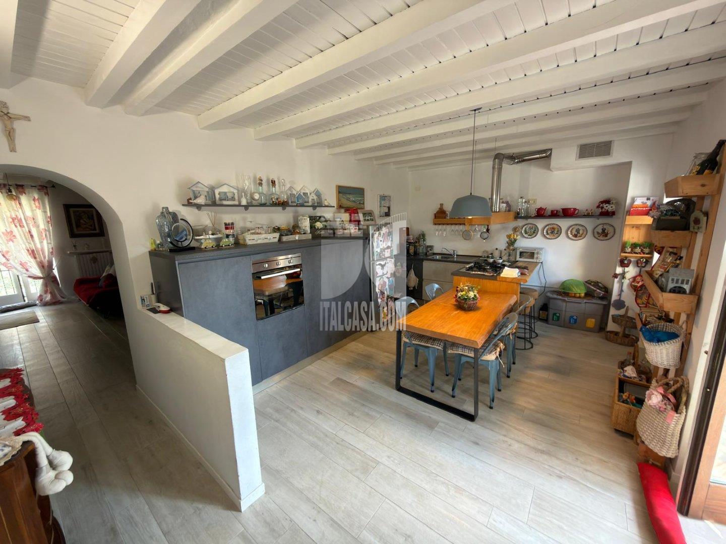 Appartamento in vendita a Alzano Lombardo