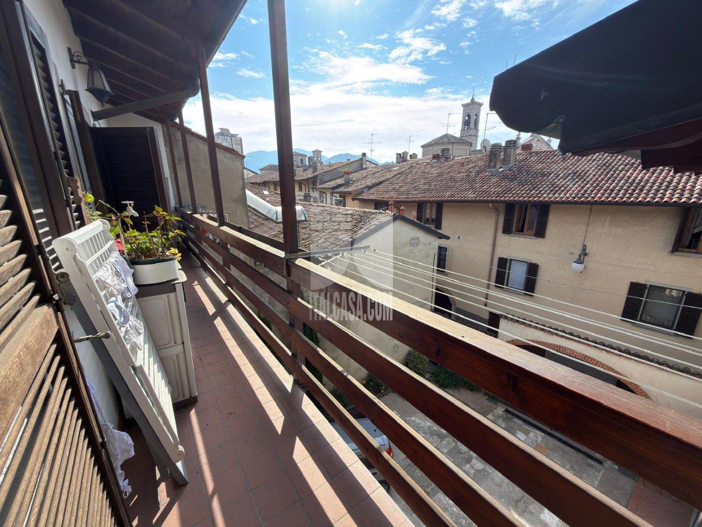 Appartamento in vendita a Alzano Lombardo