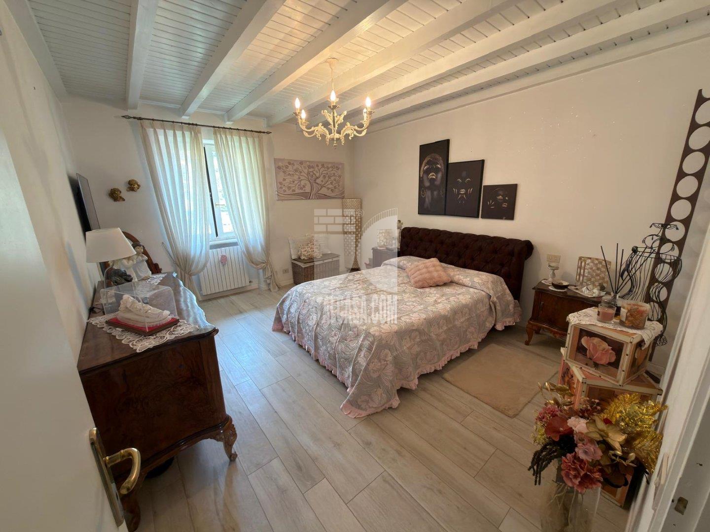 Appartamento in vendita a Alzano Lombardo